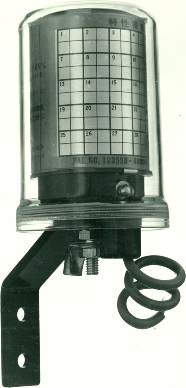 Image of P-valve lightning arrester for low voltage