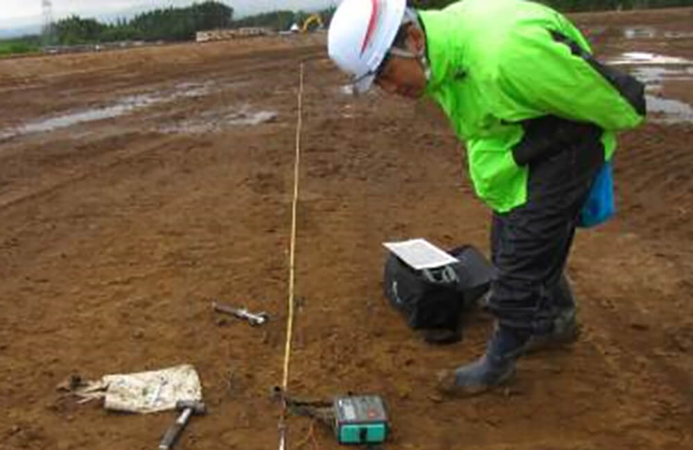 Measurement scenery of earth resistivity measurement