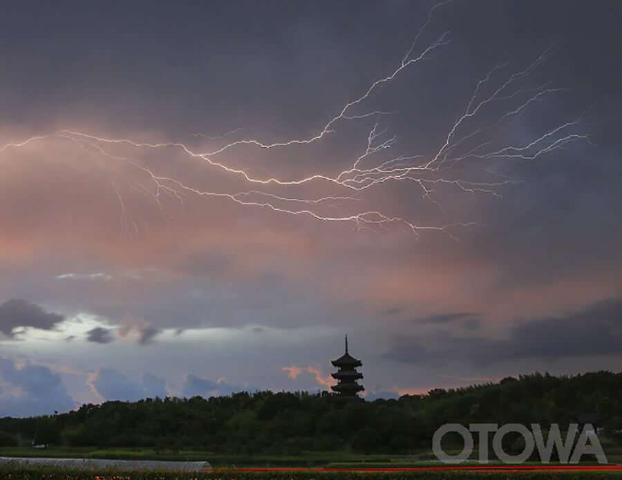 The 13th 雷写真コンテスト受賞作品 Bronze Prize -Lightning Okayama-