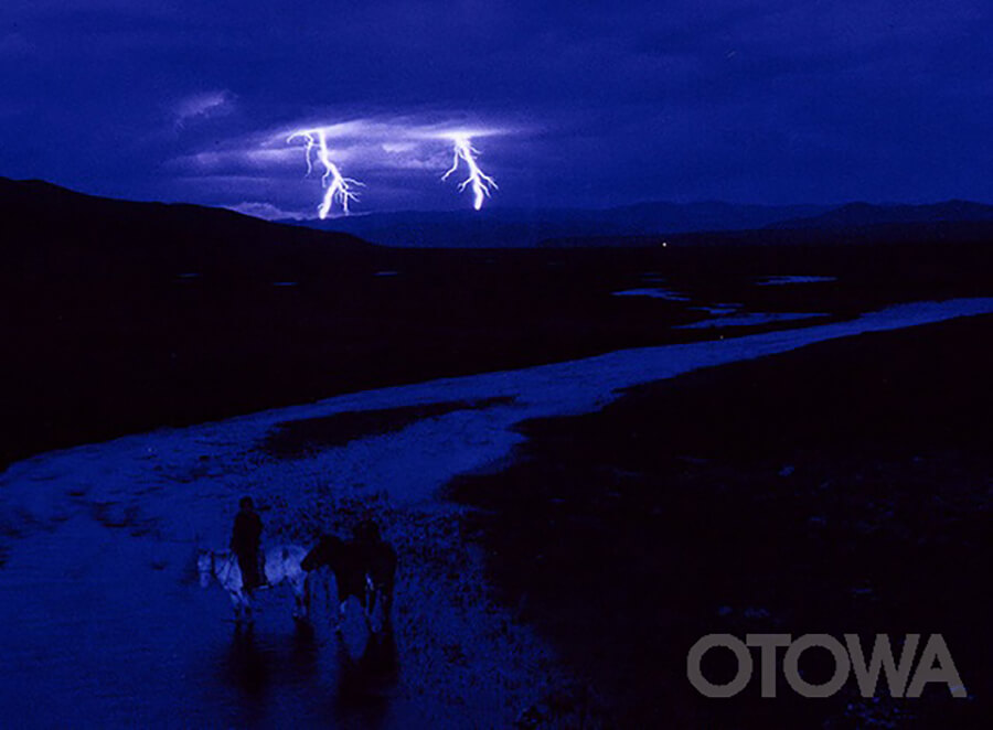 The 2th 雷写真コンテスト受賞作品 Fine Work -The Mongolian steppes in the gloaming-