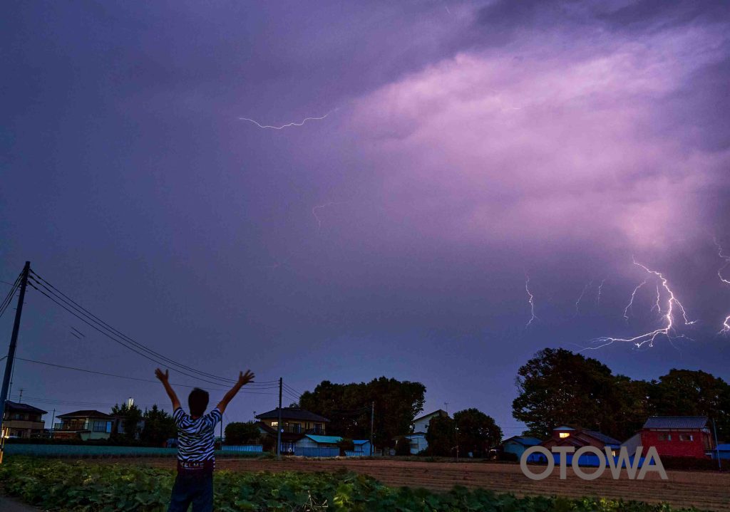 The 23rd 雷写真コンテスト受賞作品 Fine Work -“I’m summoning you right now!”-